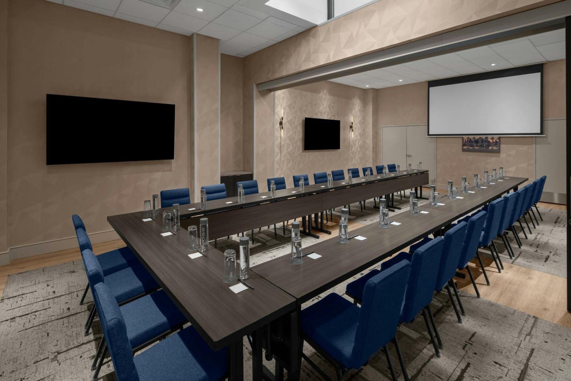 Courtyard By Marriott New York World Trade Center Area Hotel Екстериор снимка